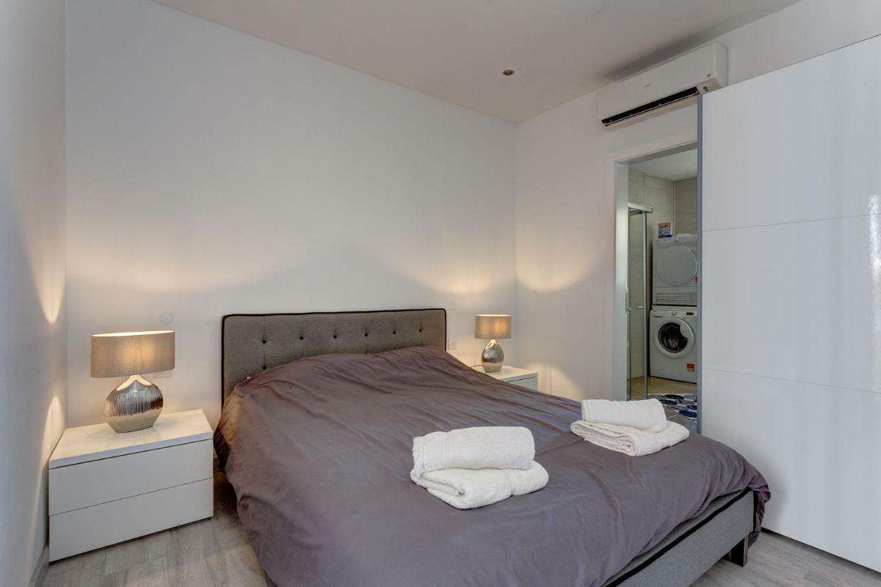Modern Apartment Just Off The Promenade Sliema Exterior foto